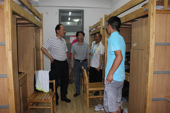�Ͼ������I(y��)�W(xu��)Ժ��ô�ӵ�ַ���ģ��W(xu��)�M(f��i)��(bi��o)��(zh��n)���� ����h(hu��n)����Σ�